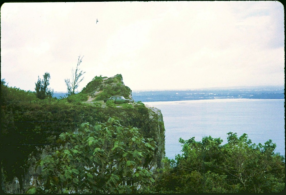 Looking south from top of Two Lovers Point.